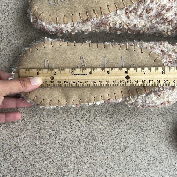 Slipper Socks From Altar’D State, Size Small/Medium
Super Soft Cream/Blush Color - Picture 15 of 15